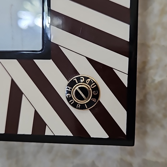 Henri Bendel Iconic Picture Frame LIKE NEW!! - Picture 6 of 6